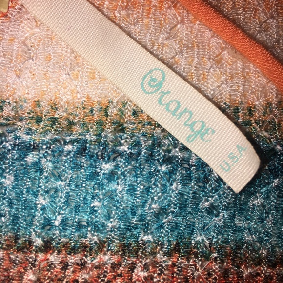 Cute orange shirt - Picture 7 of 7